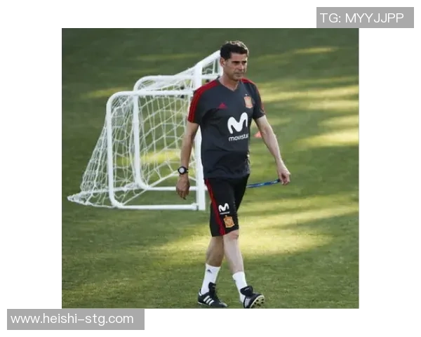 足球明星V字开头的传奇故事与辉煌成就揭秘